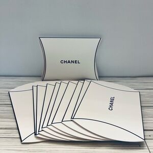 CHANEL set of 10 pillow gift box Elegant 7.5” White